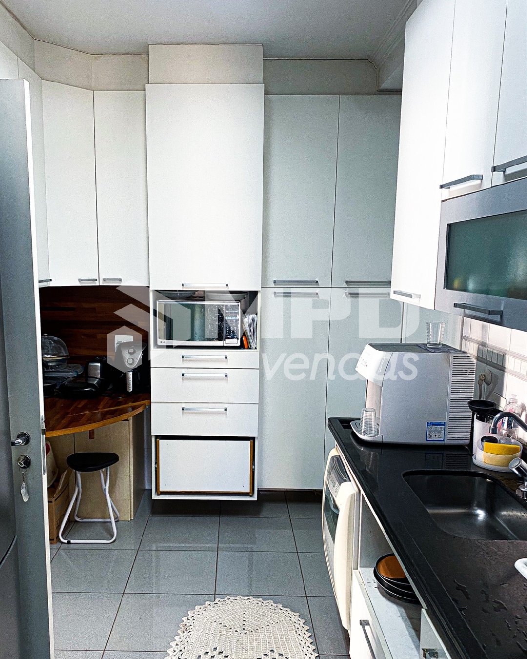 Área de convivência apartamento à venda em Parque Tambore, Alphaville, Santana de Parnaíba — 3 suítes, 139 m² — imagem 6 de 22