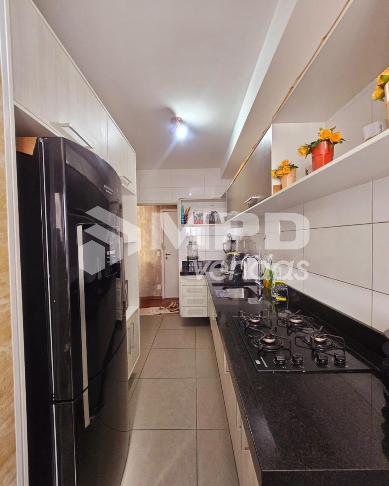 Cozinha e área gourmet apartamento à venda em Present Alphaville, Alphaville, Barueri — 2 suítes, 85 m² — imagem 3 de 30