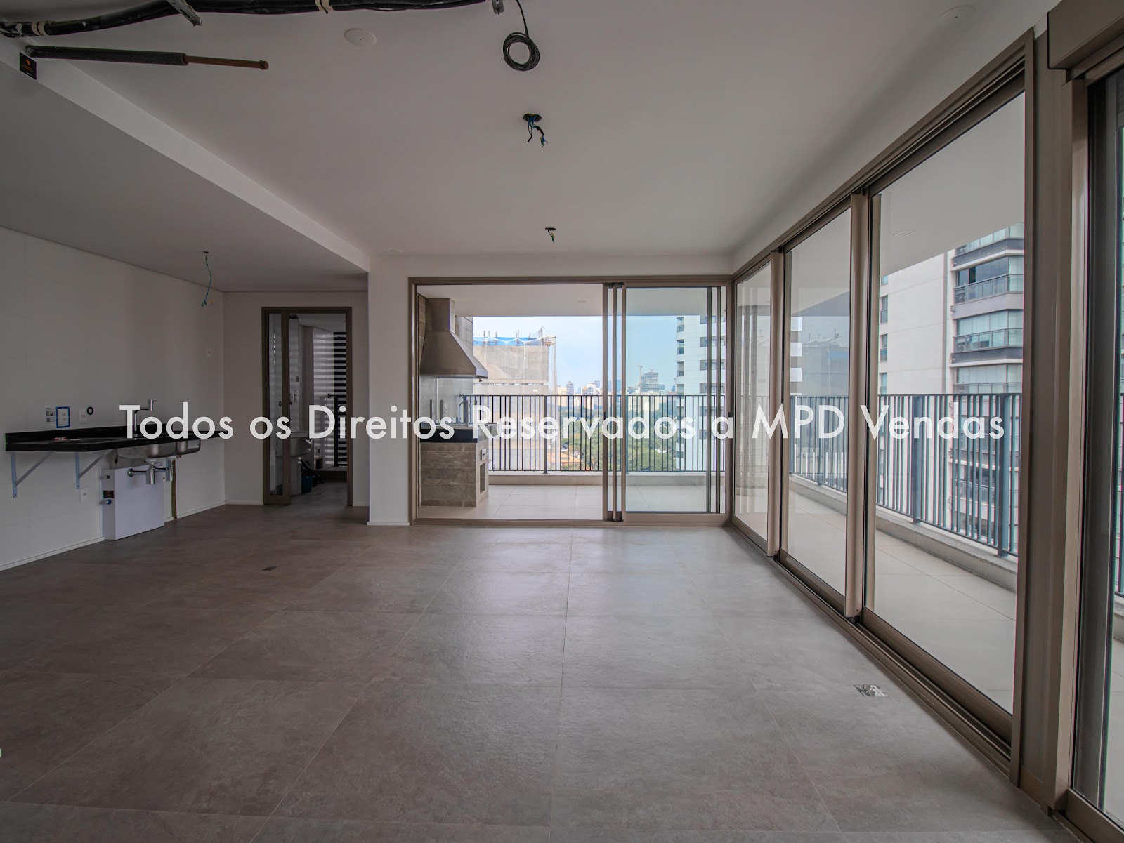 Suíte principal apartamento à venda em Pinheiros, São Paulo — 3 suítes, 115 m² — imagem 4 de 18