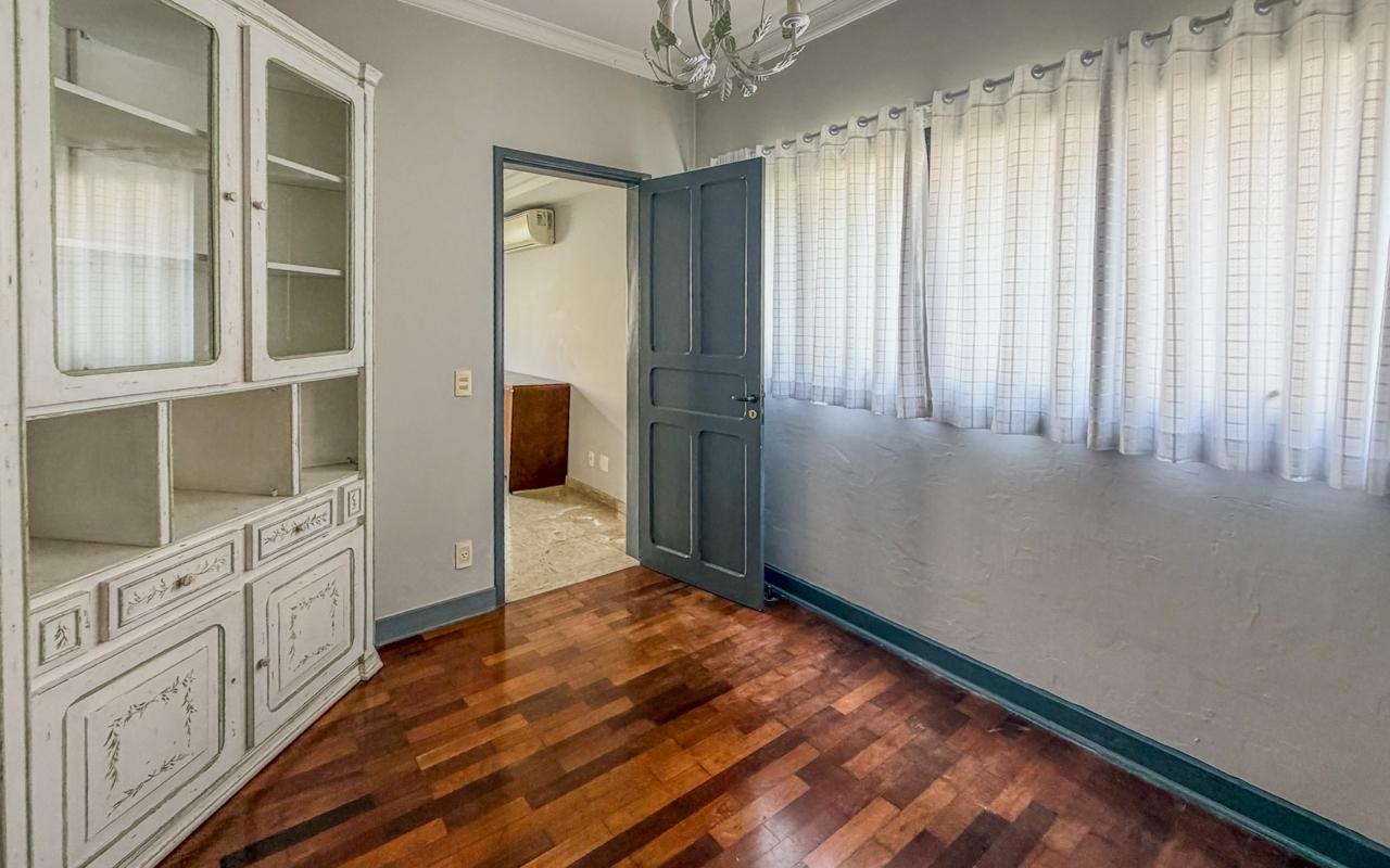 Área de convivência casa à venda ou para alugar em Alphaville Residencial 1, Alphaville, Barueri — 2 suítes, 560 m² — imagem 6 de 14
