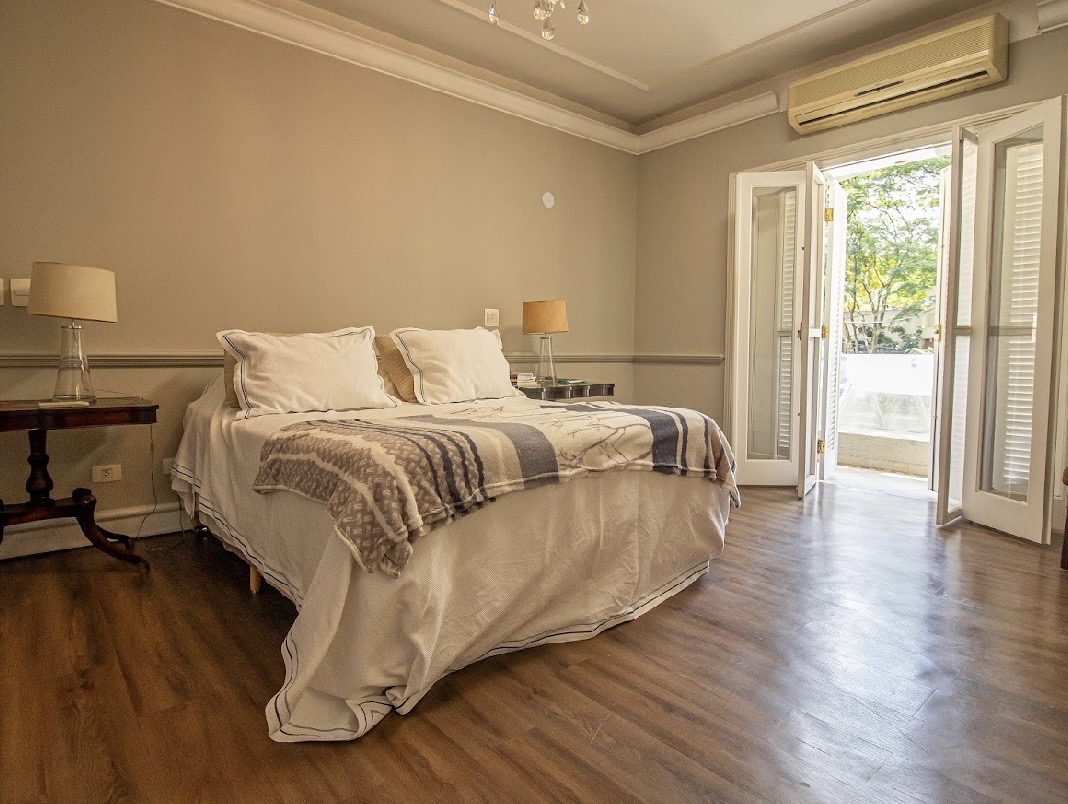 Área de convivência casa à venda em Alphaville Residencial 1, Alphaville, Barueri — 4 suítes, 1121 m² — imagem 6 de 7