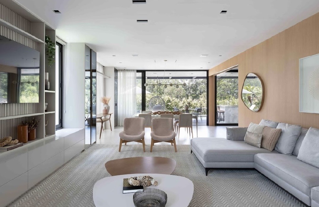 Piscina e área externa casa à venda em Villa Solaia , Alphaville, Barueri — 4 suítes, 420 m² — imagem 5 de 8