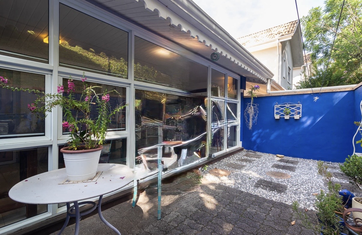 Fachada casa à venda em Scenic, Alphaville, Santana de Parnaíba — 1 suíte, 206 m² — imagem 1 de 9