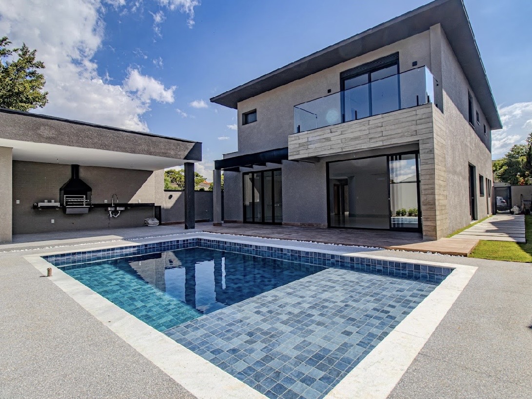 Fachada casa à venda em Alphaville Residencial 6, Alphaville, Santana de Parnaíba — 420 m² — imagem 1 de 7