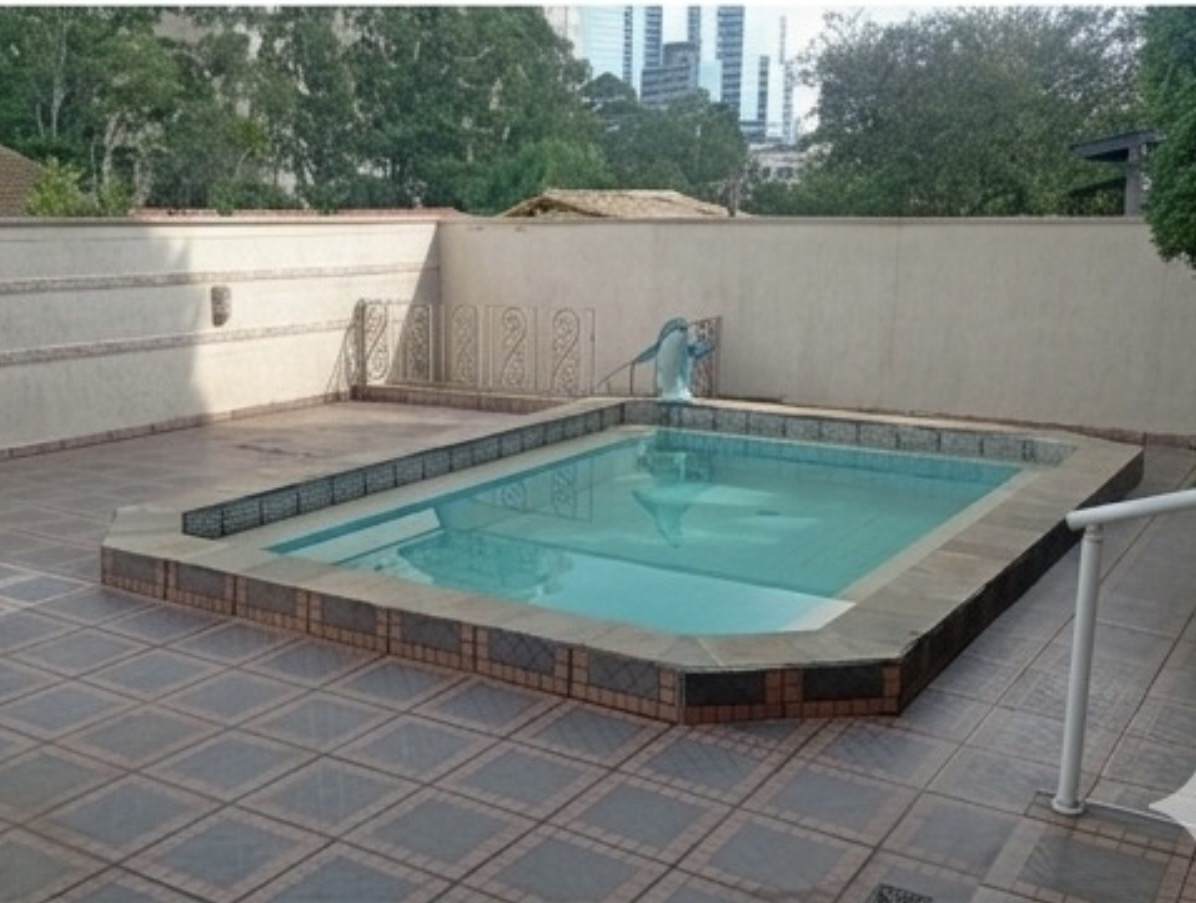 Fachada casa à venda em Alphaville Residencial 3, Alphaville, Santana de Parnaíba — 4 suítes, 307 m² — imagem 1 de 1