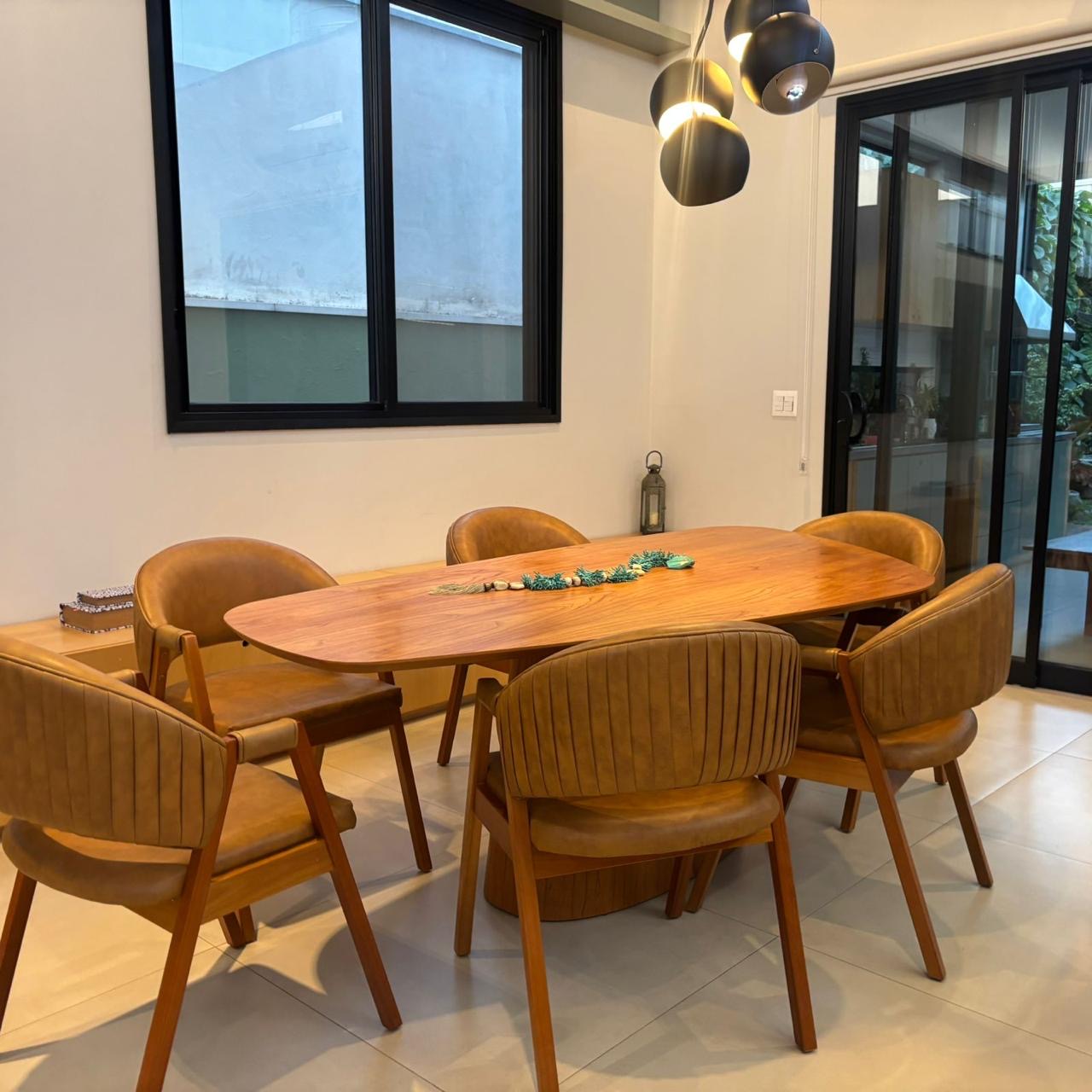 Suíte principal casa à venda em Itahye Residencial, Alphaville, Barueri — 3 suítes, 560 m² — imagem 4 de 15