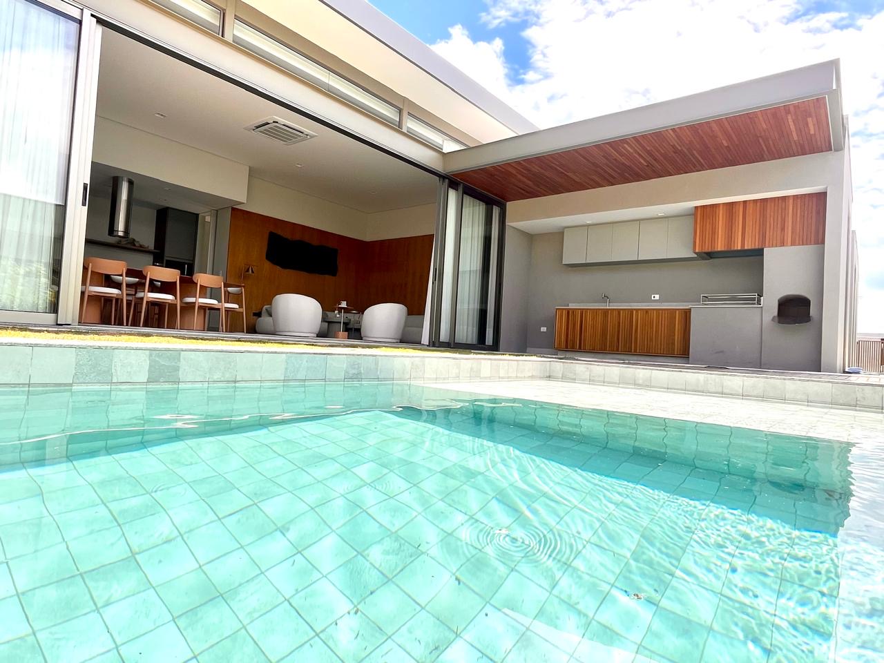 Cozinha e área gourmet casa à venda em Villas do golfe itu, Bairro do Pinheiro, Itu — 4 suítes, 500 m² — imagem 3 de 12