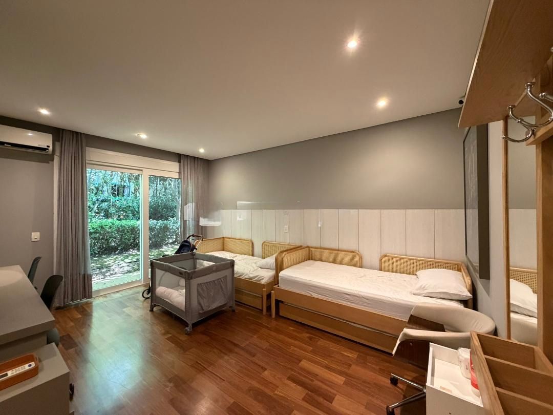 Sala de estar casa à venda ou para alugar em Fazenda Boa Vista Porto Feliz, Porto Feliz, Porto Feliz — 4 suítes, 2000 m² — imagem 2 de 8
