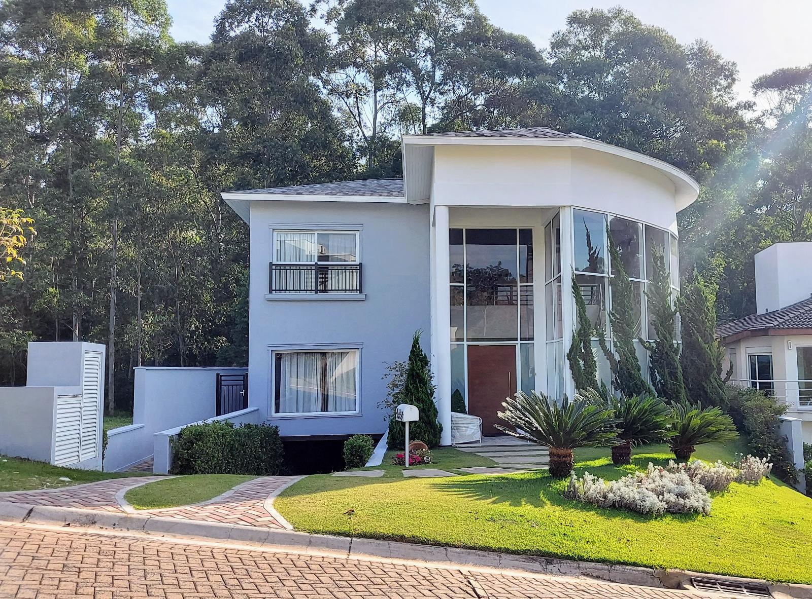 Fachada casa à venda em Tambore 11, Alphaville, Santana de Parnaíba — 4 suítes, 712 m² — imagem 1 de 50