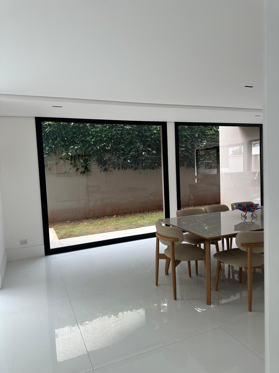 Área de convivência casa à venda ou para alugar em Alphaville Residencial 1, Alphaville, Barueri — 4 suítes, 465 m² — imagem 6 de 32
