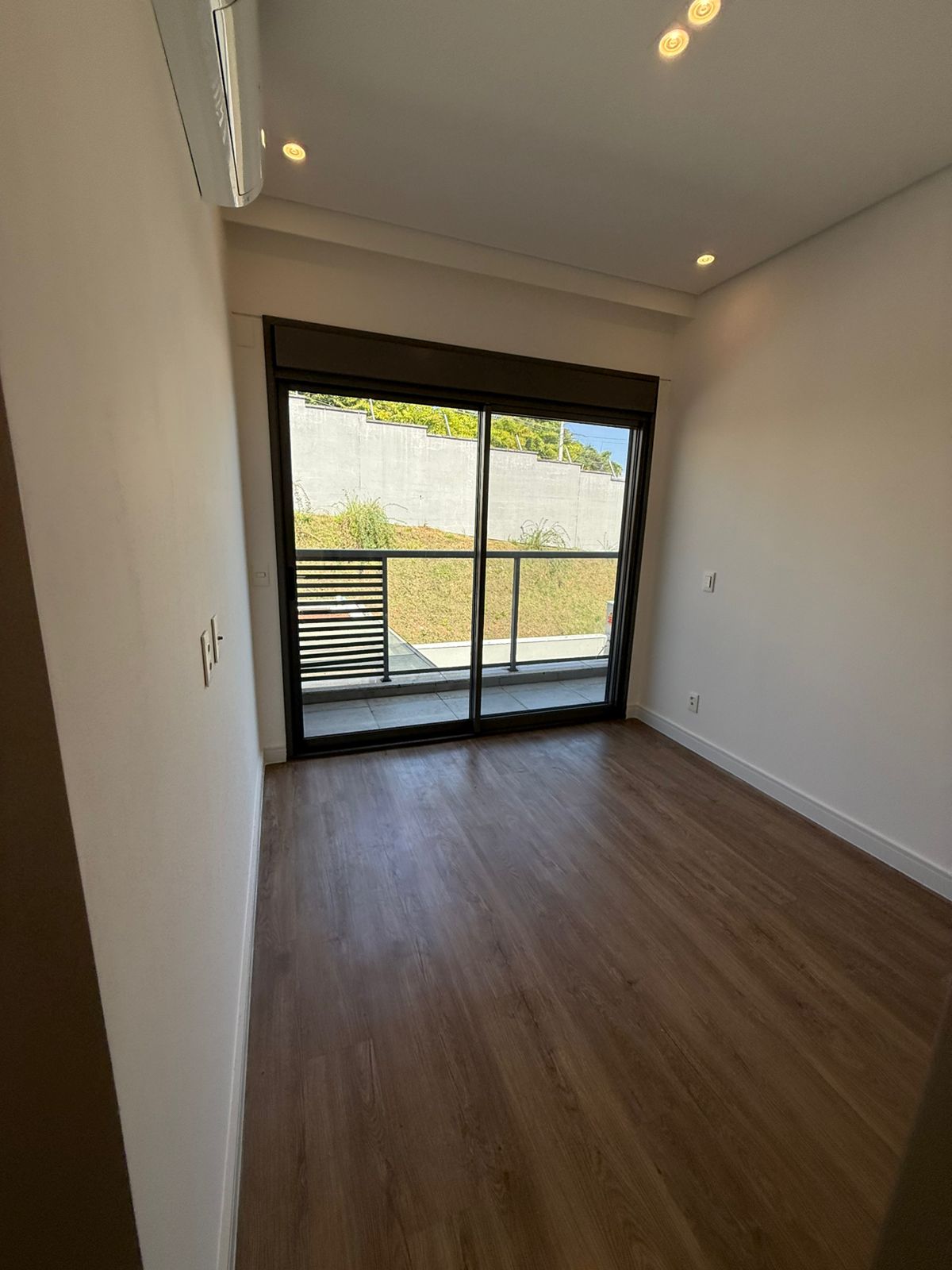 Piscina e área externa casa à venda ou para alugar em Condominio Origem, Alphaville, Santana de Parnaíba — 3 suítes, 200 m² — imagem 5 de 19