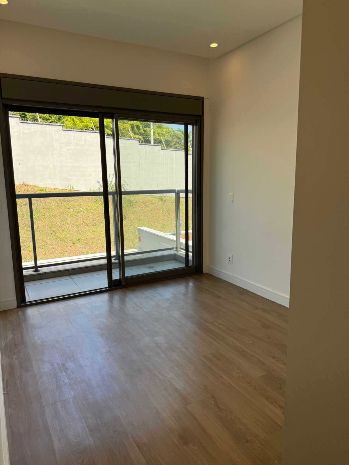 Área de convivência casa à venda ou para alugar em Condominio Origem, Alphaville, Santana de Parnaíba — 3 suítes, 200 m² — imagem 6 de 19