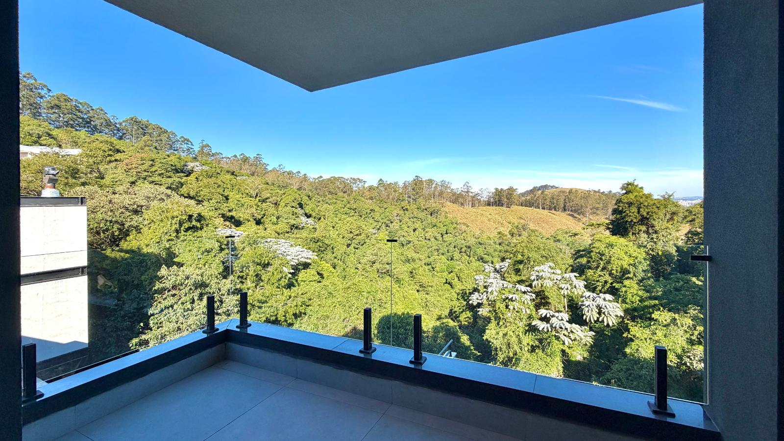Área de convivência casa à venda em Campos do Conde, Alphaville, Santana de Parnaíba — 4 suítes, 490 m² — imagem 6 de 36