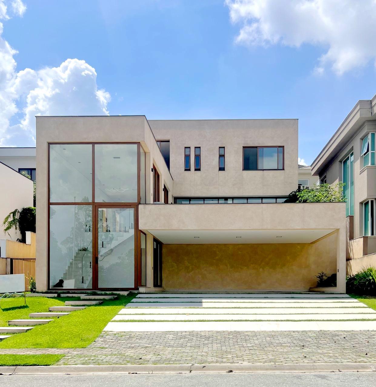 Fachada casa à venda em Residencial Tambore 10 , Alphaville, Santana de Parnaíba — 4 suítes, 525 m² — imagem 1 de 57