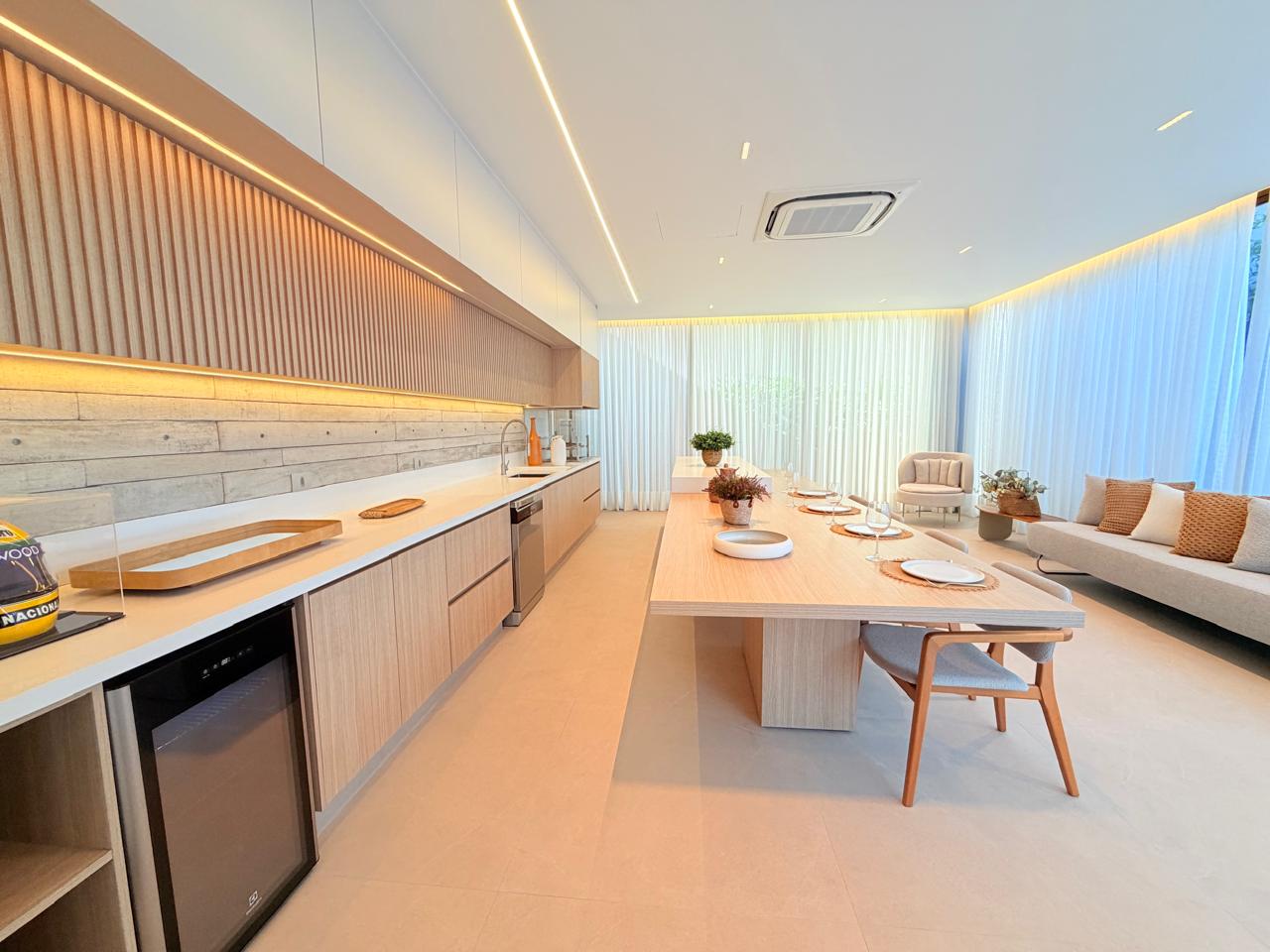 Suíte principal casa à venda em Villa Solaia , Alphaville, Barueri — 4 suítes, 569 m² — imagem 4 de 24