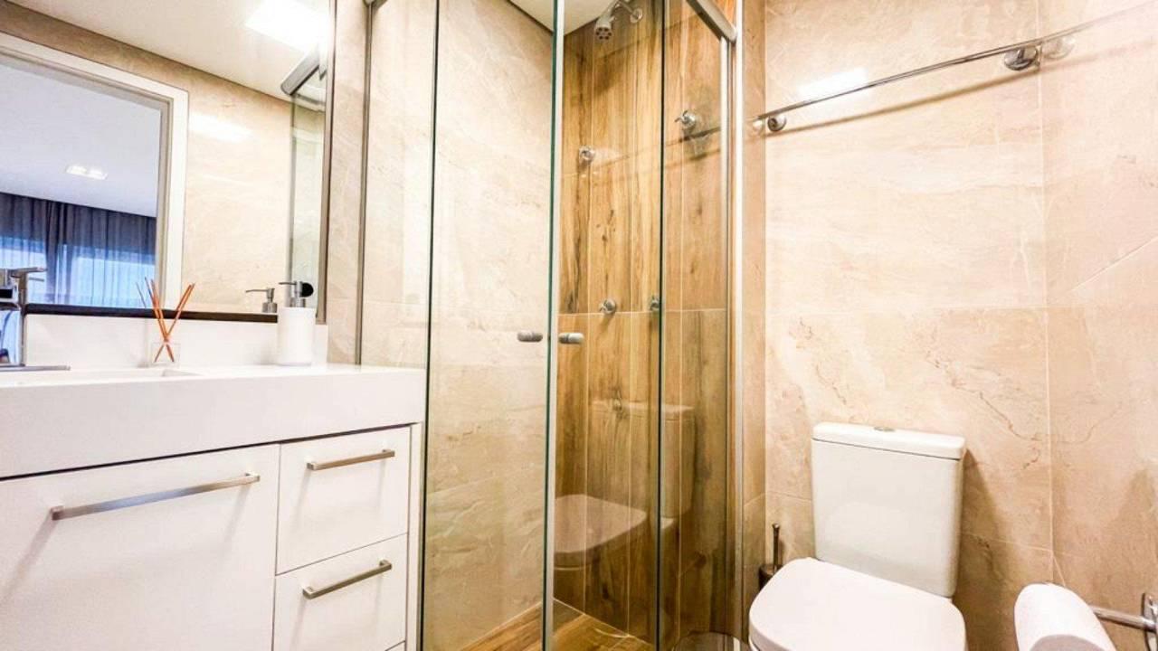 Cozinha e área gourmet apartamento para alugar em Glass Alphaville, Alphaville, Barueri — 1 suíte, 67 m² — imagem 3 de 9