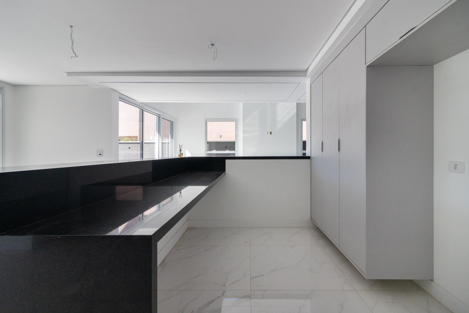 Piscina e área externa casa à venda em Tambore 11, Alphaville, Santana de Parnaíba — 4 suítes, 420 m² — imagem 5 de 39