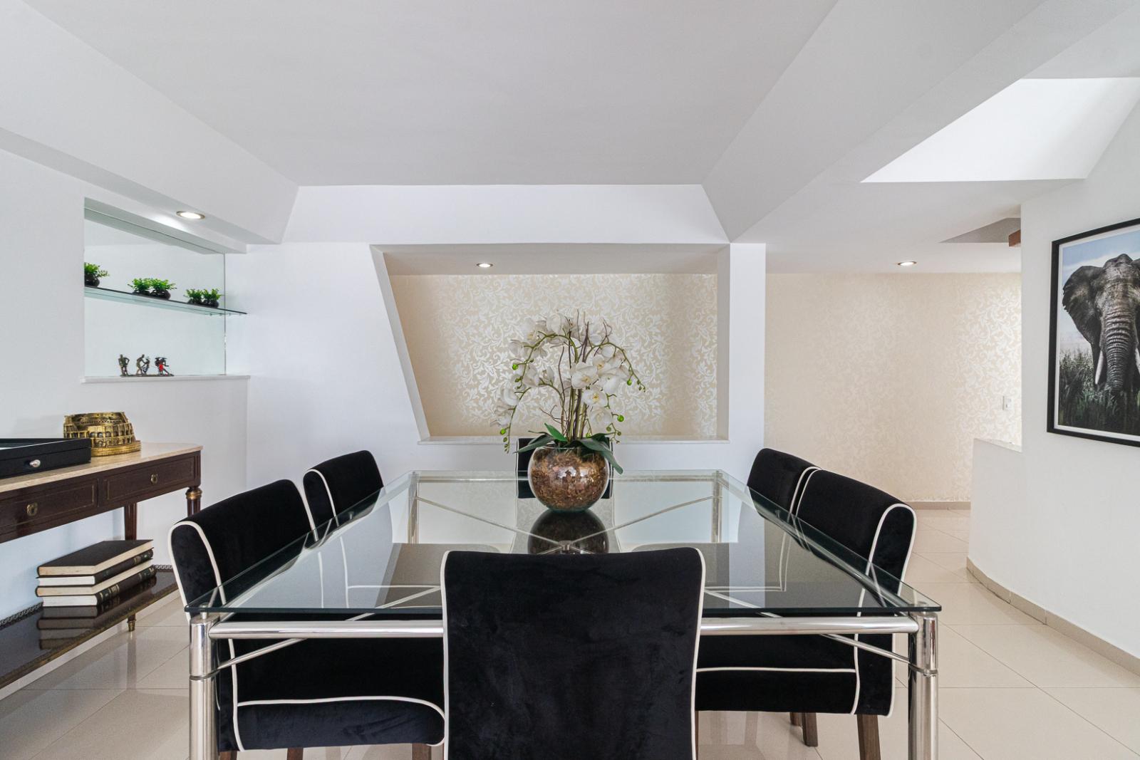 Área de convivência casa à venda ou para alugar em Alphaville Residencial 3, Alphaville, Barueri — 4 suítes, 393 m² — imagem 6 de 44