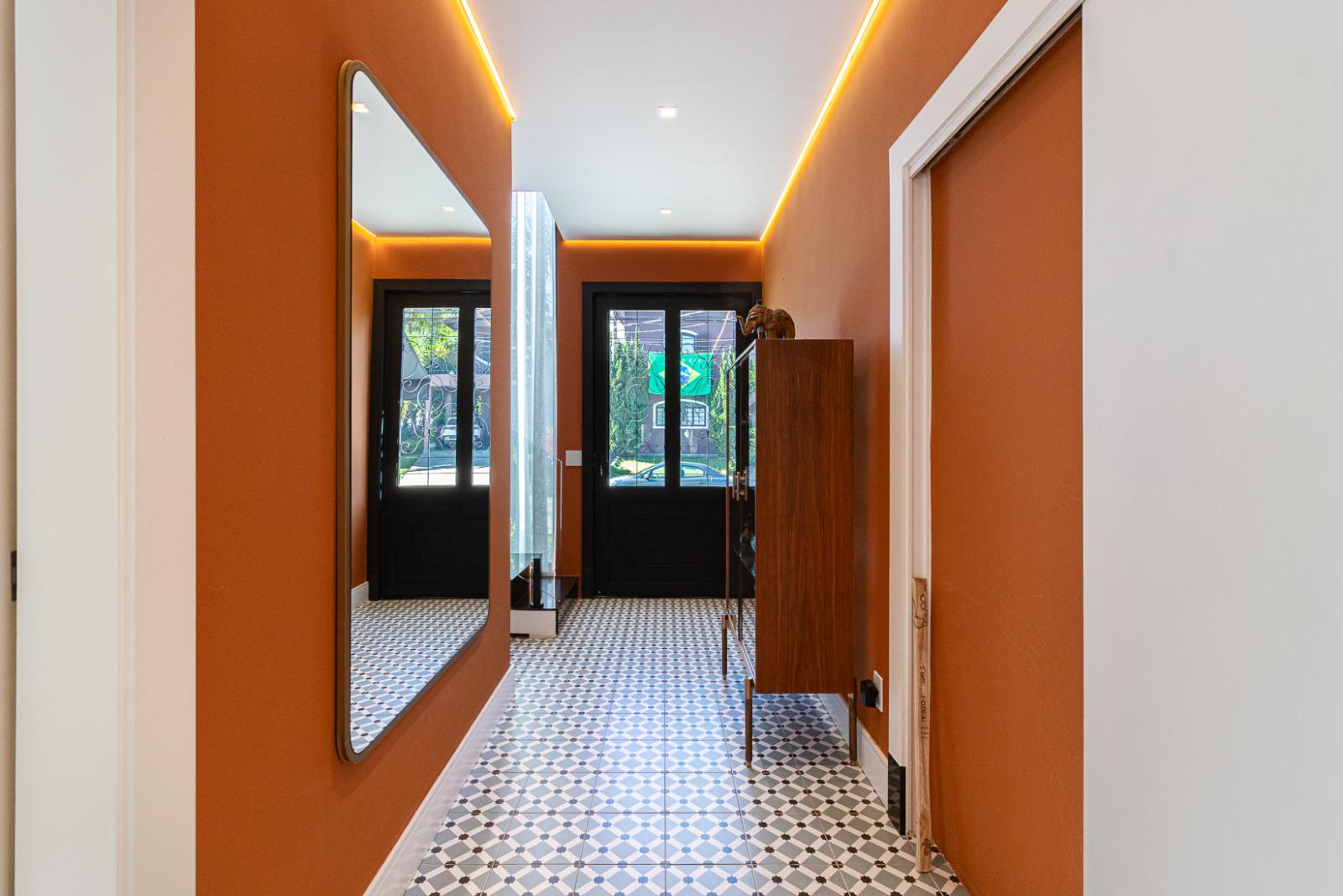 Sala de estar casa à venda em Alphaville Residencial 11, Alphaville, Santana de Parnaíba — 4 suítes, 380 m² — imagem 2 de 37