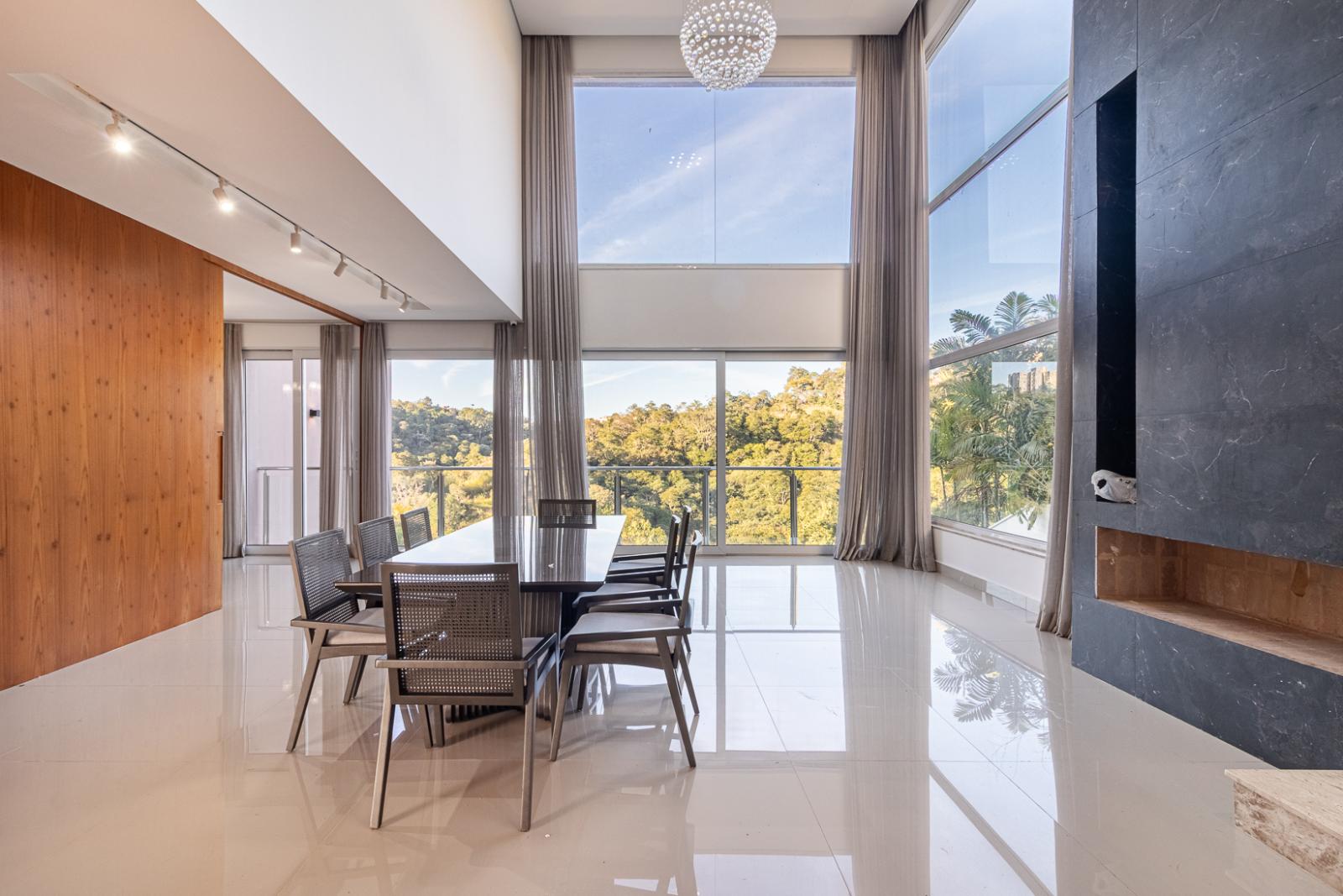 Sala de estar casa à venda em Genesis 1, Alphaville, Santana de Parnaíba — 4 suítes, 478 m² — imagem 2 de 33