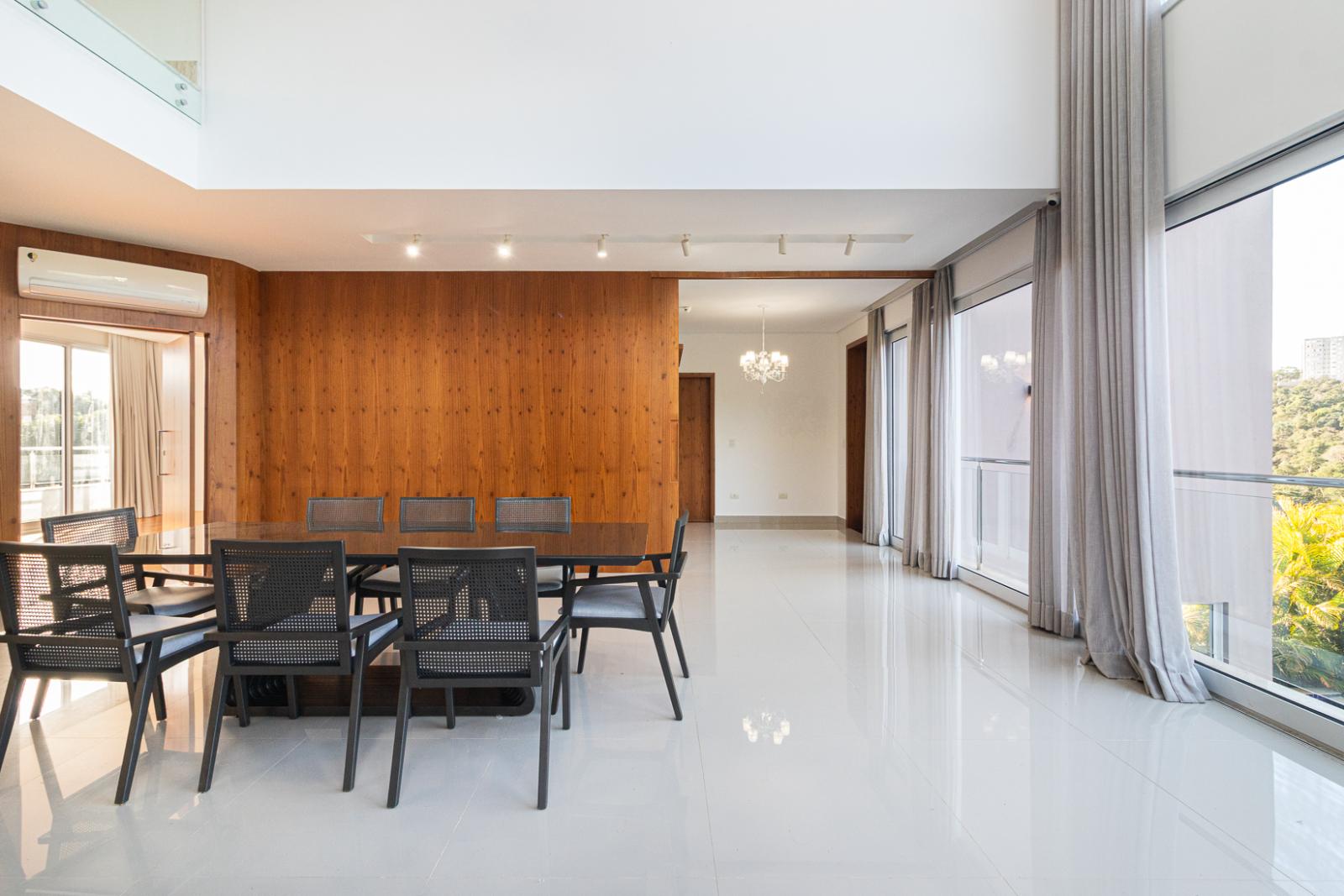 Área de convivência casa à venda em Genesis 1, Alphaville, Santana de Parnaíba — 4 suítes, 478 m² — imagem 6 de 33