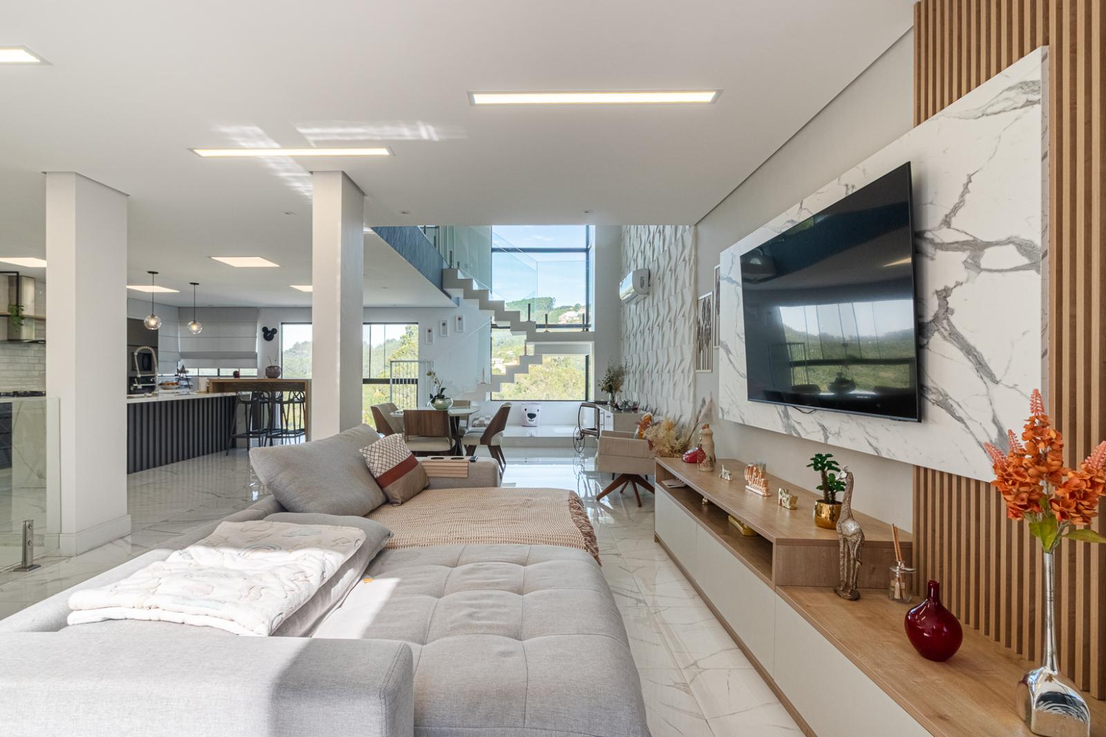 Sala de estar casa à venda em Santa Anna, Alphaville, Santana de Parnaíba — 3 suítes, 449 m² — imagem 2 de 38