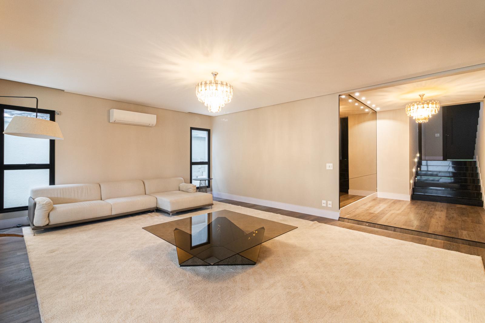 Suíte principal casa à venda em Alphaville Residencial 1, Barueri — 5 suítes, 560 m² — imagem 4 de 42