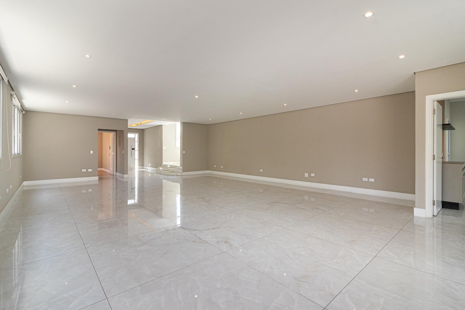 Suíte principal casa à venda em Alpha Conde II, Alphaville, Barueri — 4 suítes, 490 m² — imagem 4 de 36