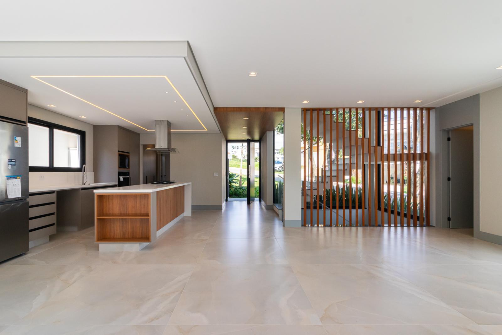 Área de convivência casa à venda em New Ville, Alphaville, Santana de Parnaíba — 4 suítes, 355 m² — imagem 6 de 32