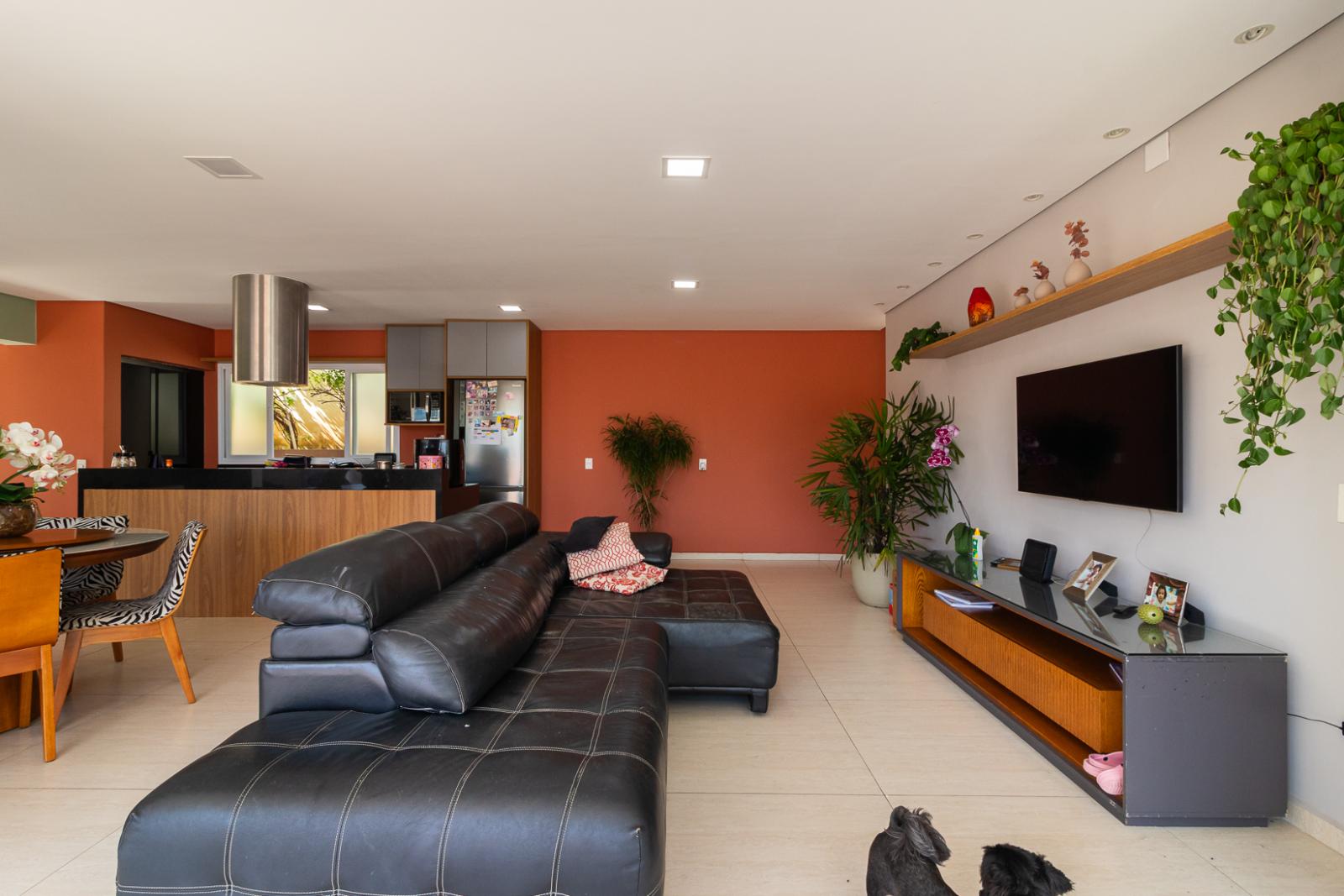 Cozinha e área gourmet casa à venda em New Ville, Alphaville, Santana de Parnaíba — 1 suíte, 390 m² — imagem 3 de 52