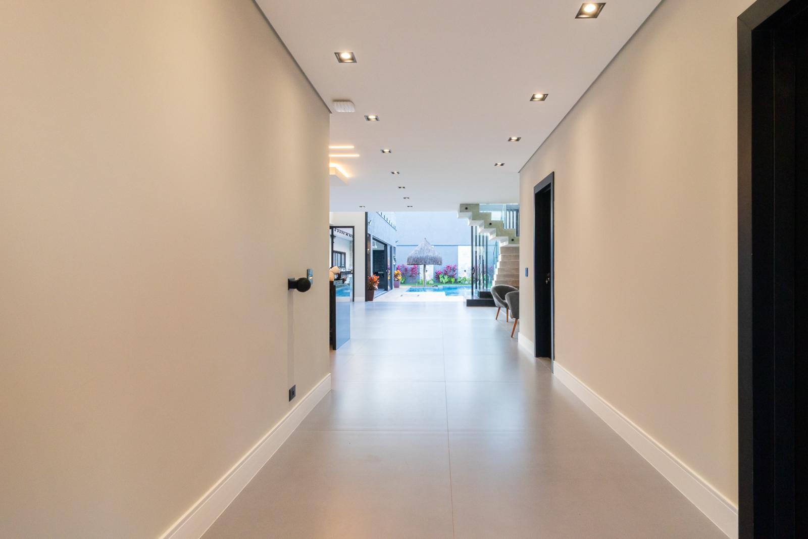 Sala de estar casa à venda em Santa Anna, Alphaville, Santana de Parnaíba — 4 suítes, 458 m² — imagem 2 de 35