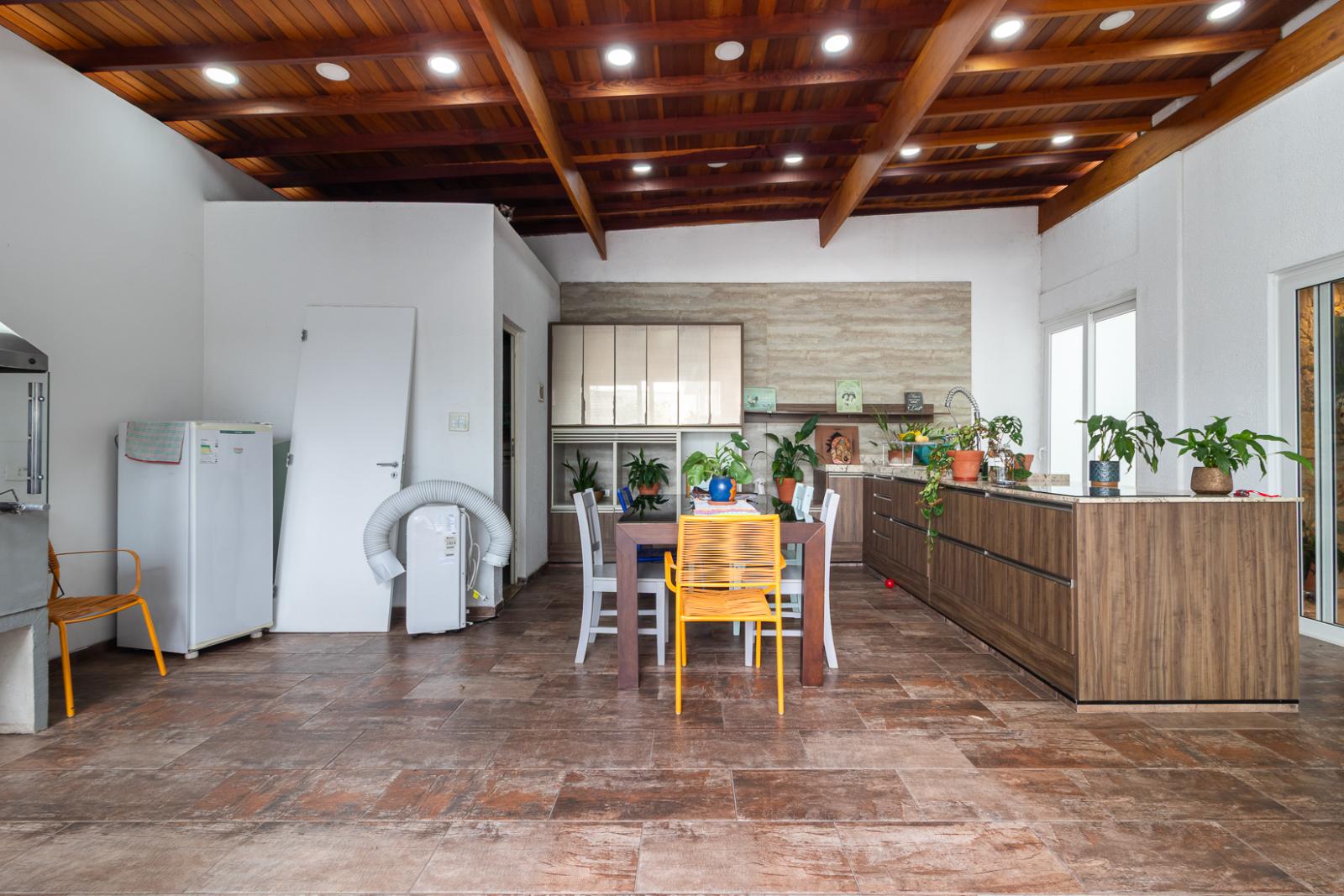 Suíte principal casa à venda em Tambore 4, Alphaville, Santana de Parnaíba — 4 suítes, 360 m² — imagem 4 de 39
