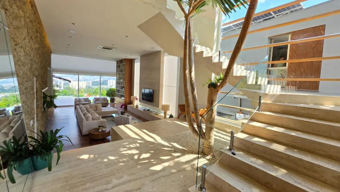 Sala de estar casa à venda em Residencial Tambore 10 , Alphaville, Santana de Parnaíba — 4 suítes, 500 m² — imagem 2 de 16