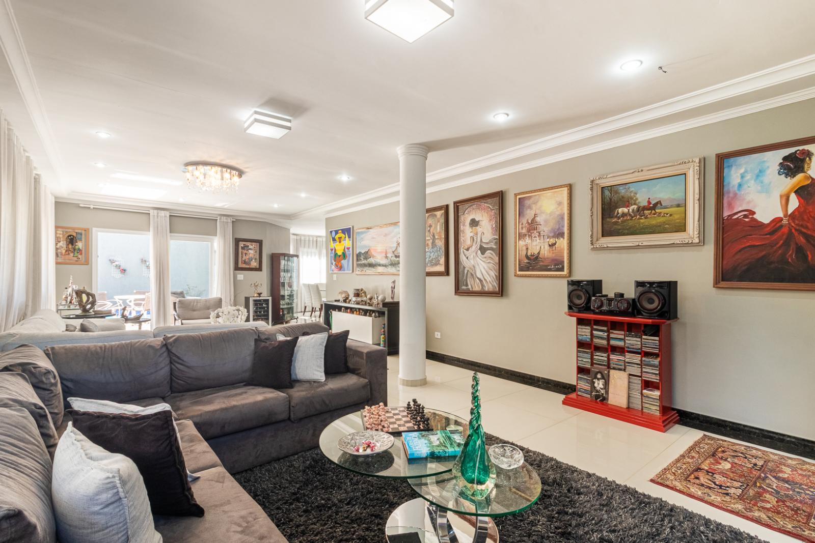 Cozinha e área gourmet casa à venda em Alphaville Residencial 6, Alphaville, Santana de Parnaíba — 5 suítes, 360 m² — imagem 3 de 35