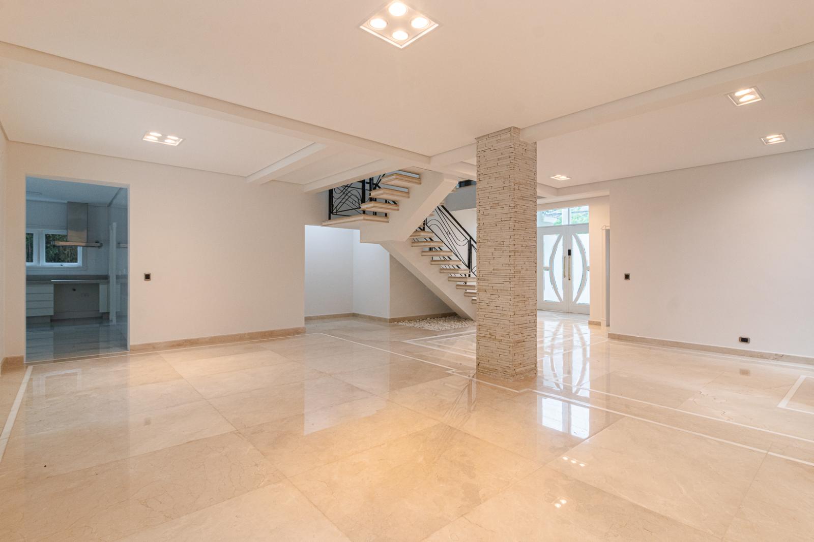 Suíte principal casa à venda em Alpha Plus, Alphaville, Barueri — 2 suítes, 500 m² — imagem 4 de 36