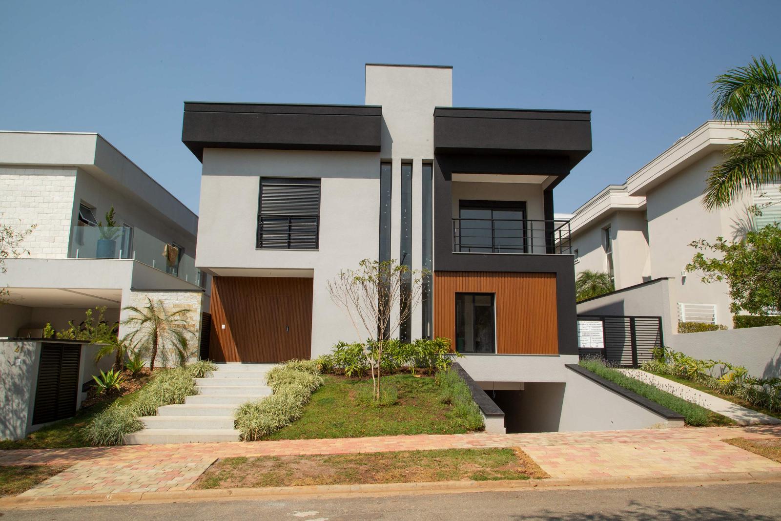 Sala de estar casa à venda em Genesis 1, Alphaville, Santana de Parnaíba — 4 suítes, 480 m² — imagem 2 de 32