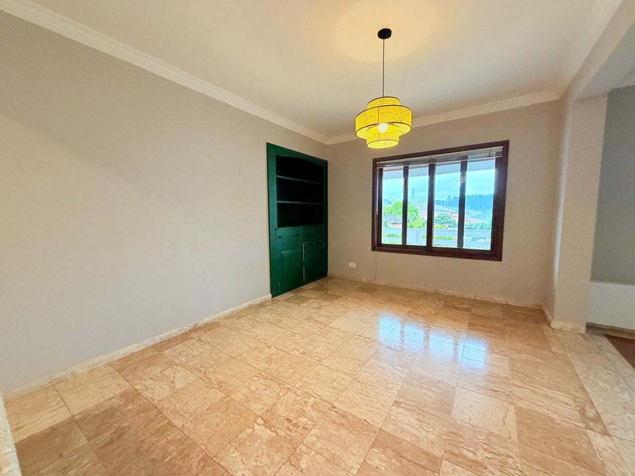 Área de convivência casa_condominio para alugar em Alphaville Residencial 1, Alphaville, Barueri — 2 suítes, 560 m² — imagem 6 de 18