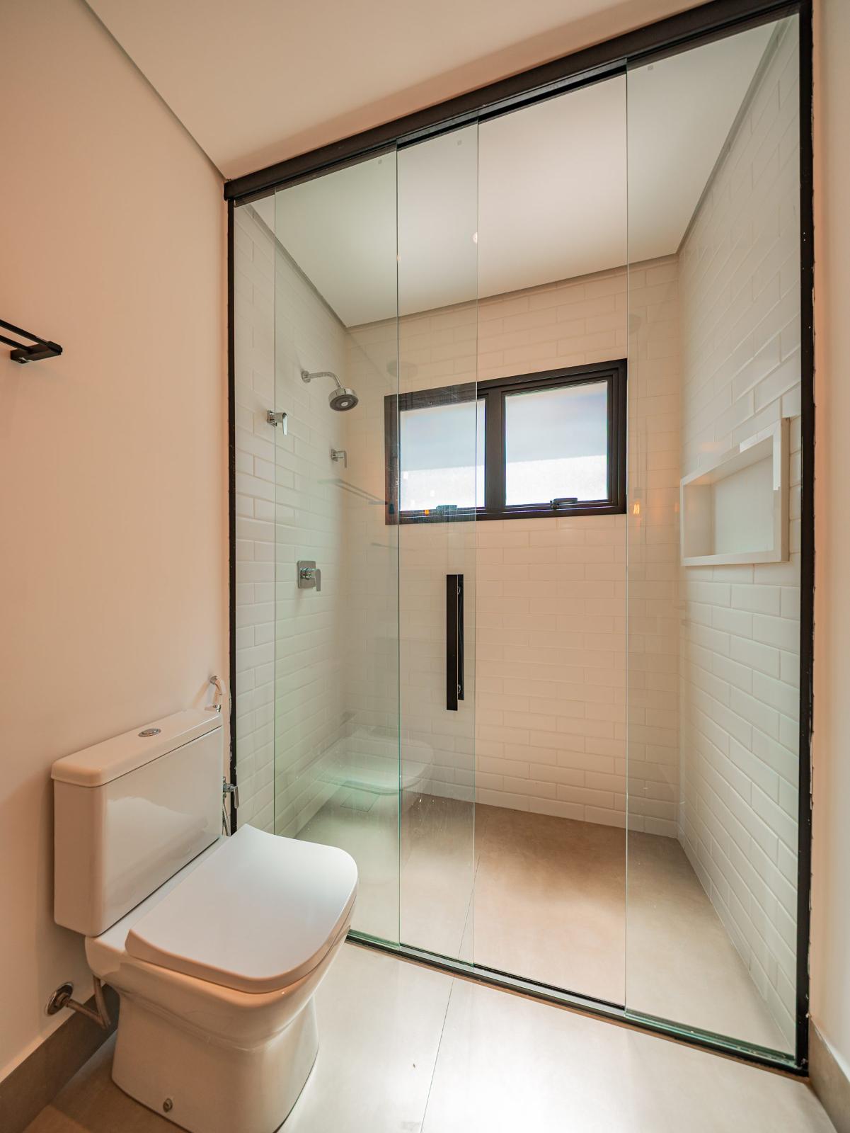 Sala de estar casa à venda em Alphaville Residencial 2, Alphaville, Barueri — 5 suítes, 560 m² — imagem 2 de 42