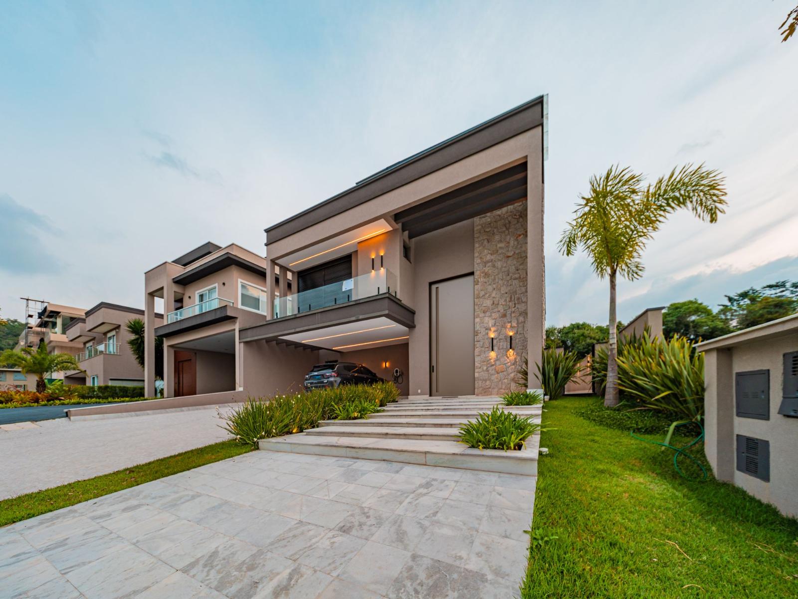 Sala de estar casa à venda em Genesis 2, Alphaville, Santana de Parnaíba — 4 suítes, 505 m² — imagem 2 de 18