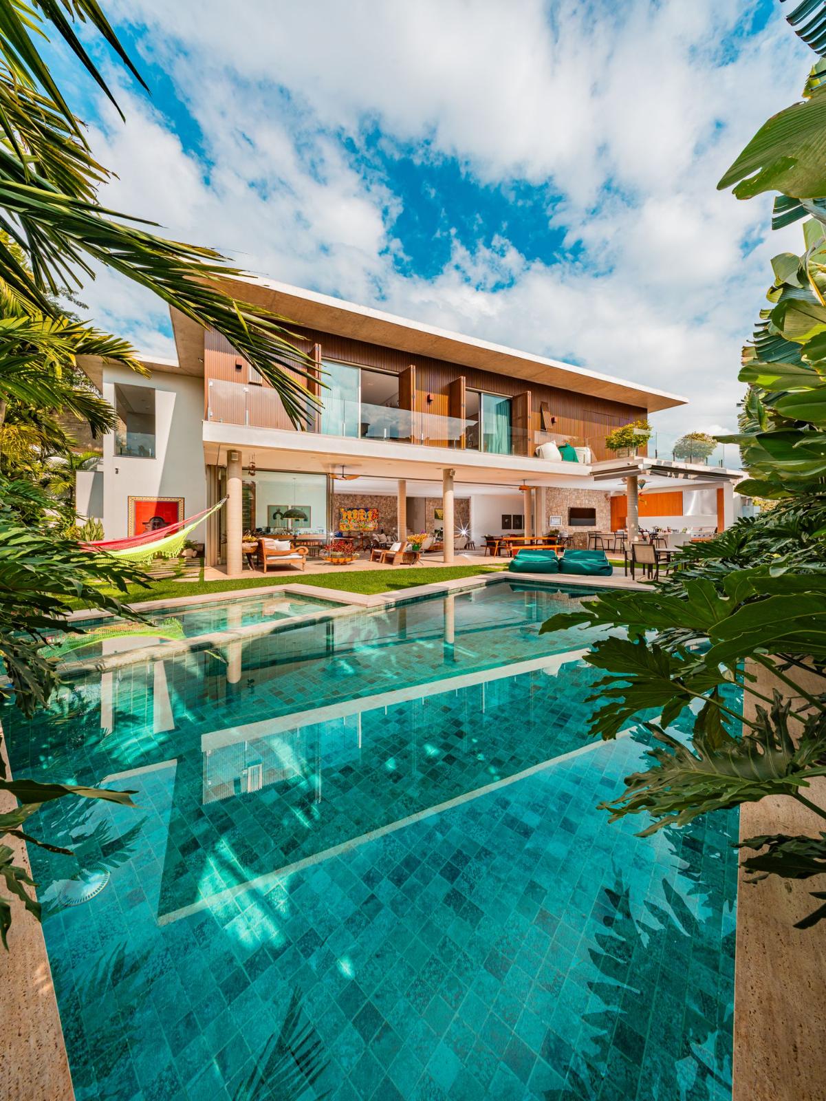 Cozinha e área gourmet casa à venda em Residencial Tambore 10 , Tamboré, Santana de Parnaíba — 4 suítes, 800 m² — imagem 3 de 18