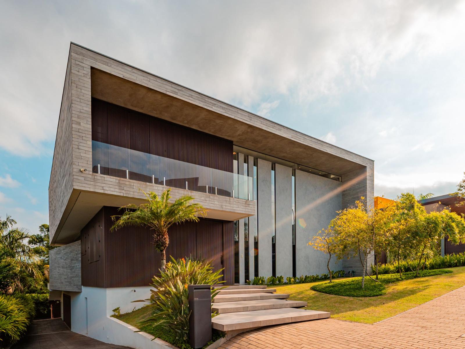 Sala de estar casa à venda em Alphaville Granja Viana, Granja Viana, Cotia — 4 suítes, 600 m² — imagem 2 de 18