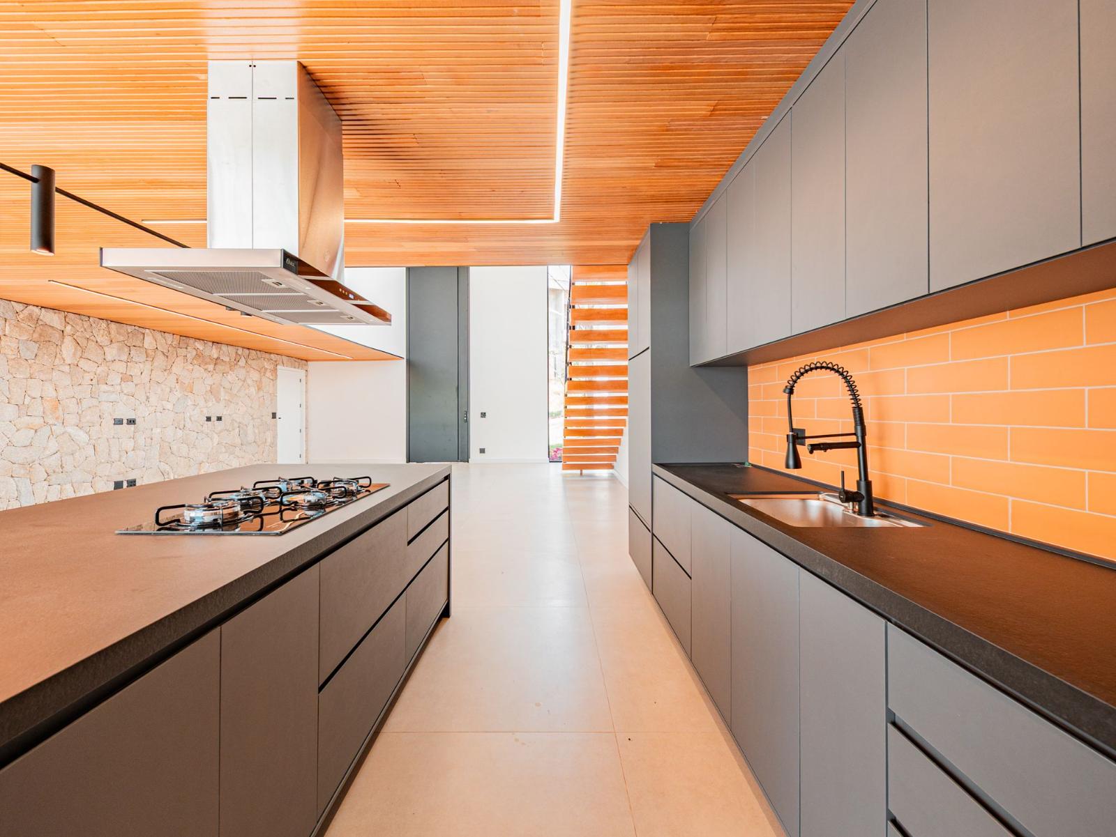 Área de convivência casa à venda em Vintage, Granja Viana, Cotia — 4 suítes, 553 m² — imagem 6 de 18