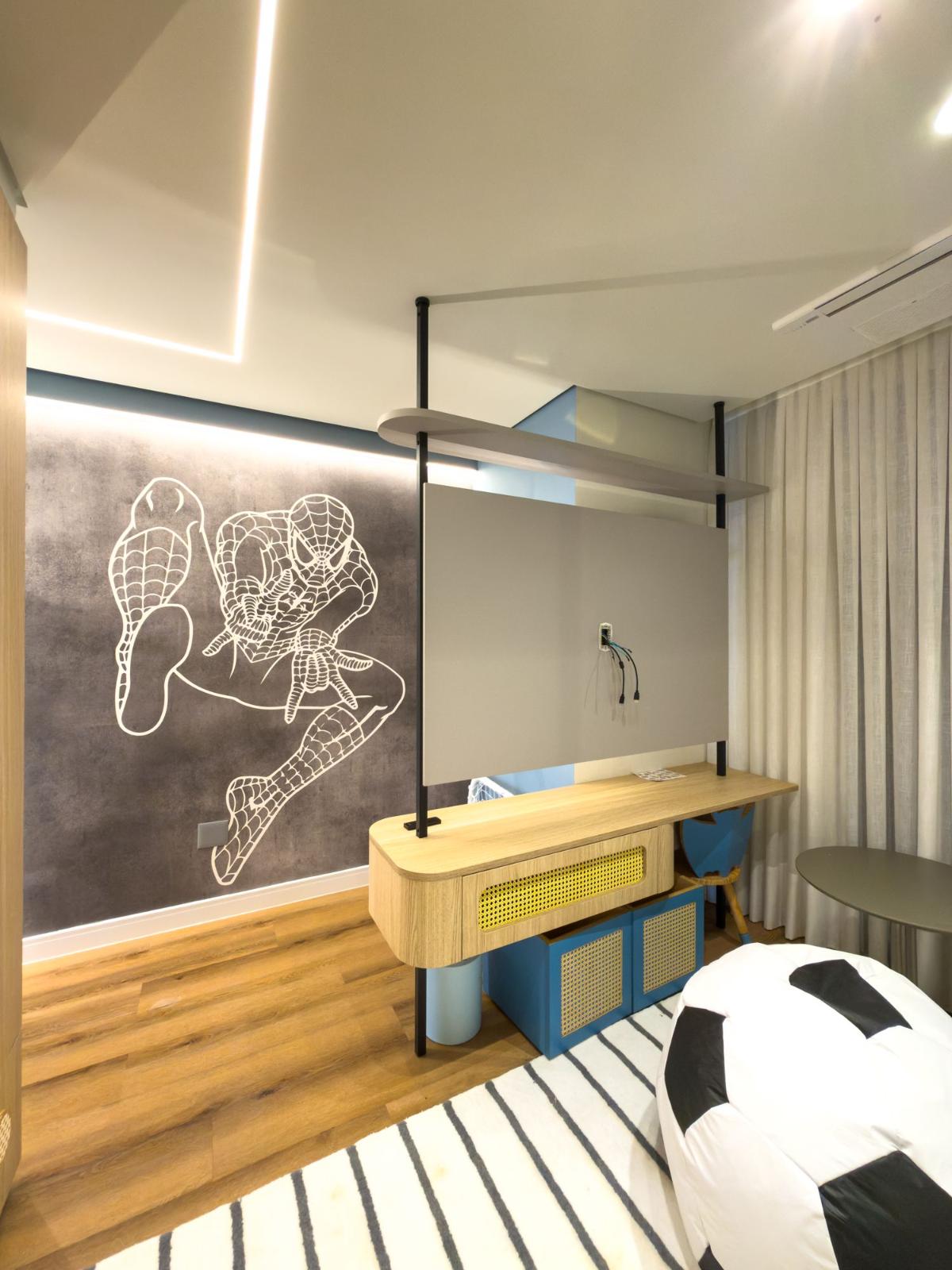 Piscina e área externa casa à venda em Genesis 2, Alphaville, Santana de Parnaíba — 4 suítes, 490 m² — imagem 5 de 17