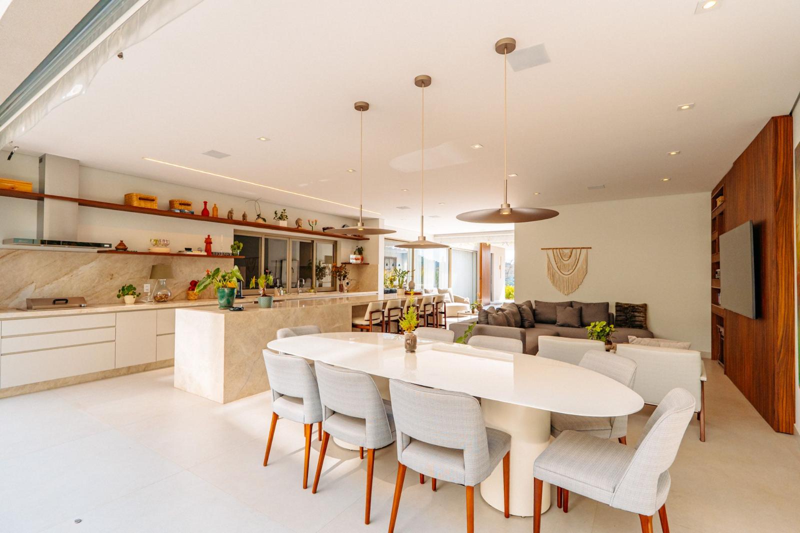 Área de convivência casa à venda em Genesis 2, Alphaville, Santana de Parnaíba — 4 suítes, 762 m² — imagem 6 de 18