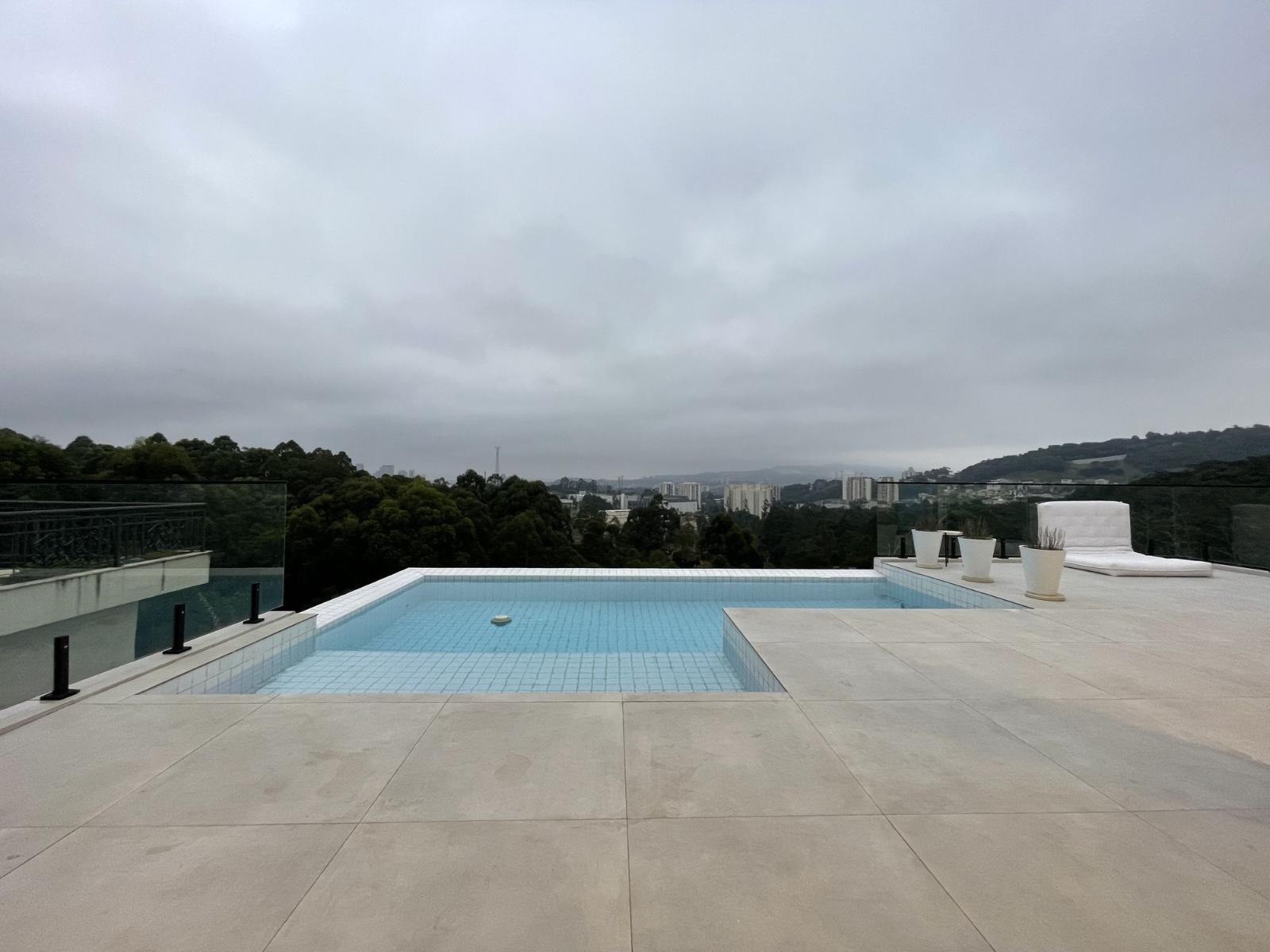 Sala de estar casa para alugar em Residencial Tambore 10 , Alphaville, Santana de Parnaíba — 4 suítes, 495 m² — imagem 2 de 18