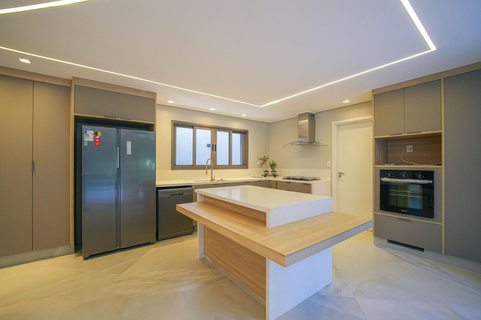 Área de convivência casa à venda em Alphaville Residencial 10, Alphaville, Santana de Parnaíba — 4 suítes, 600 m² — imagem 6 de 18