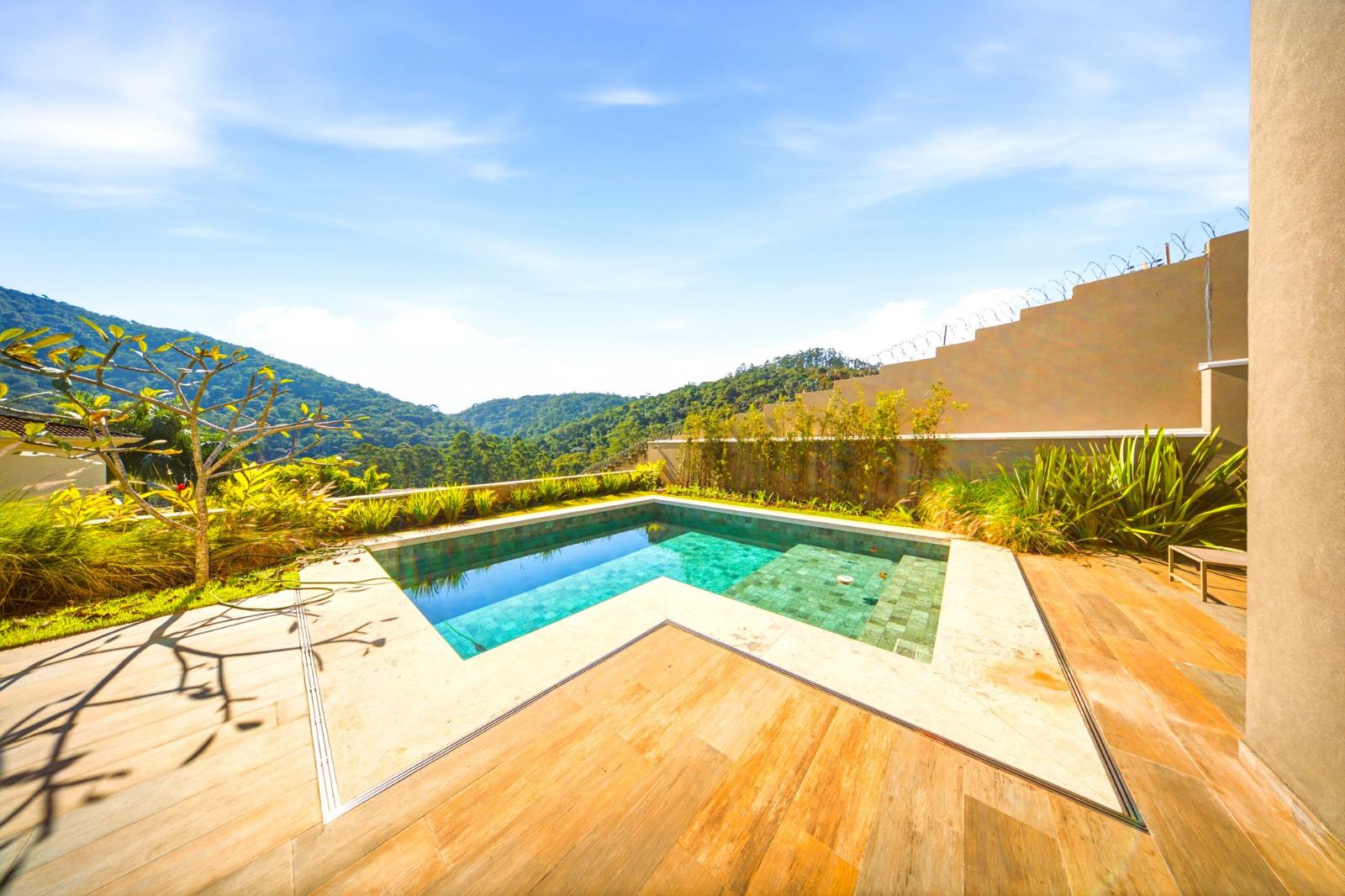 Sala de estar casa à venda em Residencial Tambore 10 , Alphaville, Santana de Parnaíba — 4 suítes, 540 m² — imagem 2 de 18
