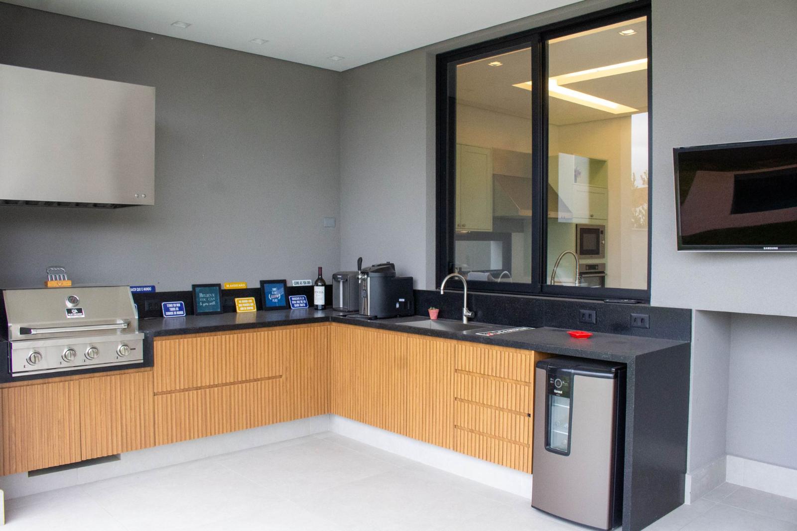 Área de convivência casa à venda em Alphaville Residencial 6, Alphaville, Santana de Parnaíba — 4 suítes, 420 m² — imagem 6 de 18