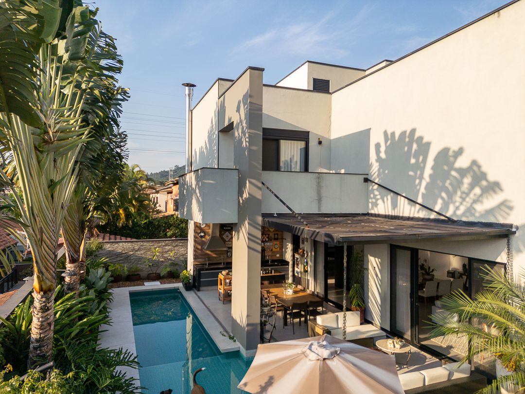 Cozinha e área gourmet casa à venda em Alphaville Residencial 12, Alphaville, Santana de Parnaíba — imagem 3 de 18
