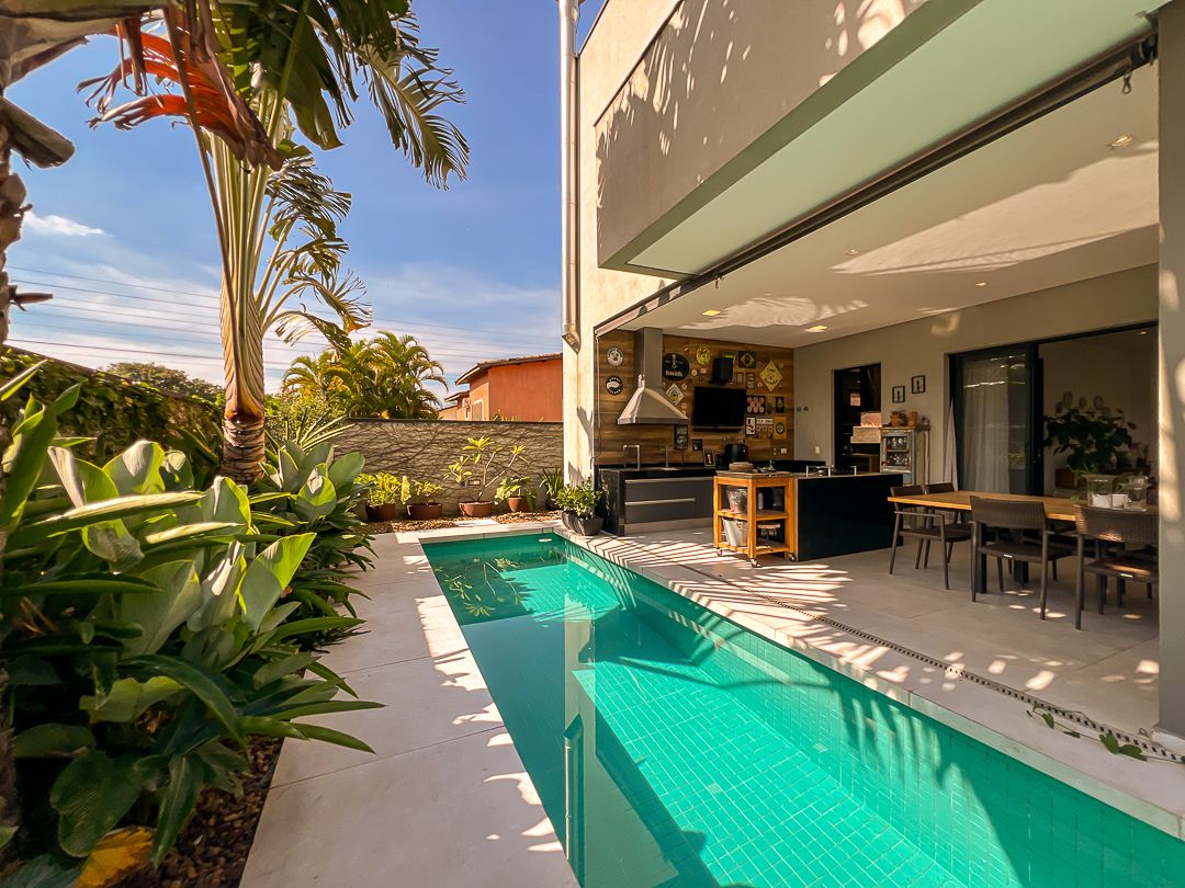 Suíte principal casa à venda em Alphaville Residencial 12, Alphaville, Santana de Parnaíba — imagem 4 de 18